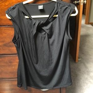Paisley Sky twist neck black top xl never worn
